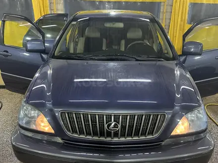 Lexus RX 300 2000 года за 5 000 000 тг. в Алматы – фото 12