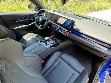 BMW M5 2025 года за 89 000 000 тг. в Алматы – фото 7