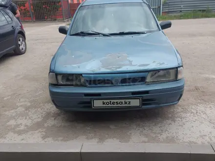 Nissan Sunny 1995 года за 700 000 тг. в Астана – фото 2