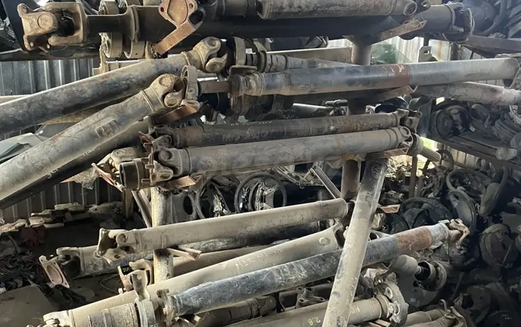 Кардан на все машиныүшін1 000 тг. в Актобе