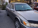 Toyota Camry 1999 года за 3 600 000 тг. в Урджар – фото 3