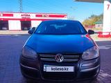 Volkswagen Jetta 2008 годаfor2 600 000 тг. в Костанай – фото 2