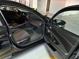 Hyundai Elantra 2023 года за 8 700 000 тг. в Атырау – фото 5