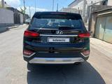 Hyundai Santa Fe 2020 годаүшін14 500 000 тг. в Караганда – фото 3