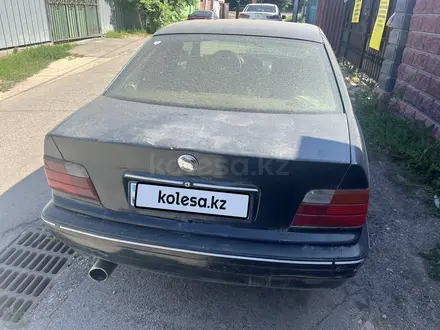 BMW 323 1992 года за 850 000 тг. в Алматы – фото 3