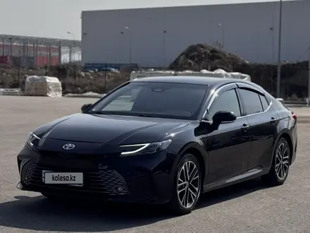 Toyota Camry 2025 года за 22 500 000 тг. в Алматы