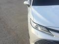 Toyota Camry 2020 года за 15 000 000 тг. в Атырау – фото 17