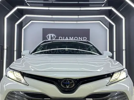 Toyota Camry 2020 года за 15 000 000 тг. в Атырау – фото 18