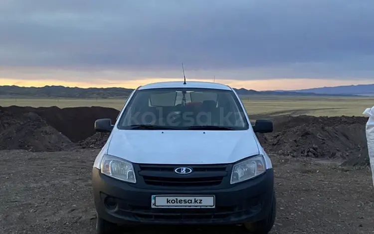 ВАЗ (Lada) Granta 2190 2013 годаүшін1 800 000 тг. в Усть-Каменогорск