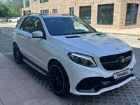 Mercedes-Benz GLE 300 2018 года за 27 000 000 тг. в Алматы