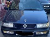 Volkswagen Passat 1996 годаfor1 800 000 тг. в Астана – фото 5