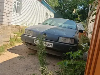 Volkswagen Passat, 1994
