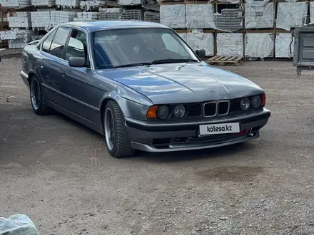 BMW 525 1992 года за 1 000 000 тг. в Караганда