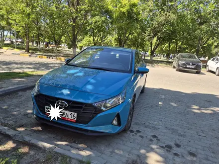 Hyundai i20 2023 года за 6 921 000 тг. в Усть-Каменогорск – фото 4