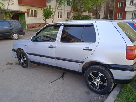 Volkswagen Golf 1995 года за 1 200 000 тг. в Караганда – фото 4