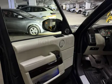 Land Rover Range Rover 2014 года за 27 000 000 тг. в Алматы – фото 14