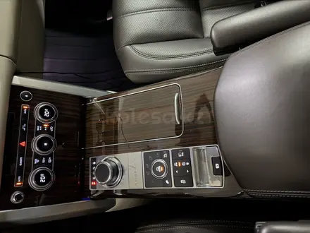 Land Rover Range Rover 2014 года за 27 000 000 тг. в Алматы – фото 15