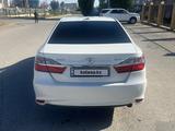 Toyota Camry 2014 года за 9 100 000 тг. в Актобе – фото 4