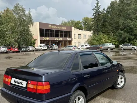 Volkswagen Passat 1994 года за 2 900 000 тг. в Астана – фото 12