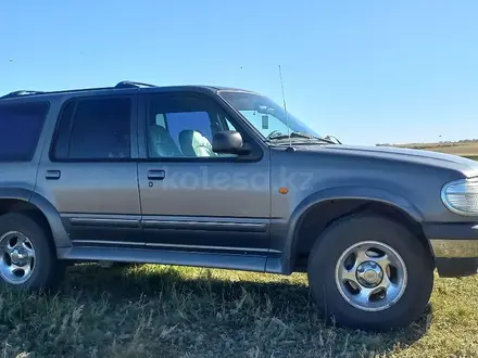 Ford Explorer 1998 года за 2 500 000 тг. в Костанай – фото 3