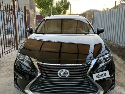 Lexus ES 300h 2013 года за 7 500 000 тг. в Атырау – фото 4