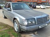 Mercedes-Benz E 230 1991 года за 1 500 000 тг. в Астана – фото 2