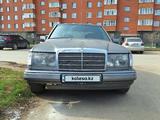 Mercedes-Benz E 230 1991 года за 1 500 000 тг. в Астана – фото 3