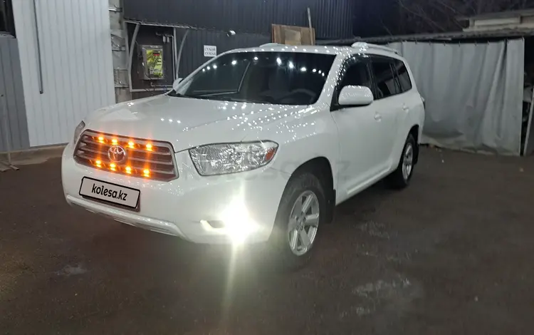 Toyota Highlander 2008 годаүшін10 500 000 тг. в Алматы