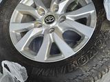 ДИСКИ (Оригинальные) С РЕЗИНОЙ на TLC 200 за 525 000 тг. в Алматы – фото 2