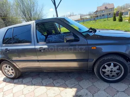 Volkswagen Golf 1991 года за 1 200 000 тг. в Алматы – фото 8