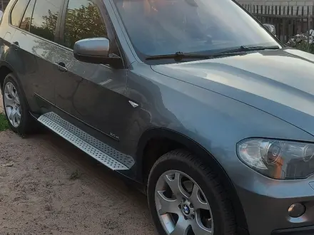 BMW X5 2008 года за 9 000 000 тг. в Павлодар