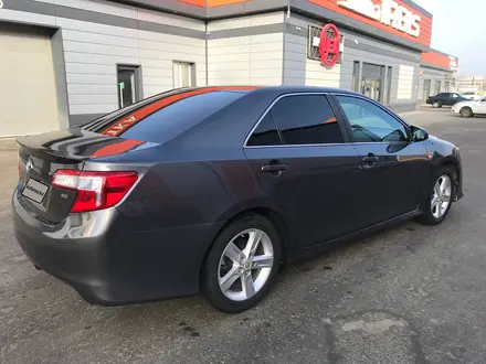 Toyota Camry 2013 года за 7 200 000 тг. в Атырау – фото 4