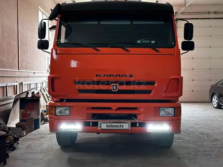 КамАЗ  6520 2015 года за 17 500 000 тг. в Атырау – фото 6