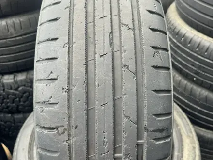 Nokian Hakka Black 2 SUV 235/55R19 105W за 5 000 тг. в Алматы