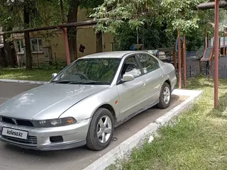 Mitsubishi Galant