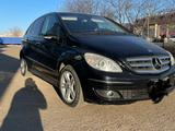 Mercedes-Benz B 200 2005 годаfor4 000 000 тг. в Уральск