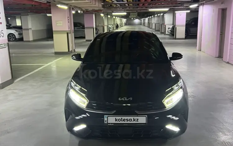 Kia Cerato 2022 года за 11 900 000 тг. в Алматы