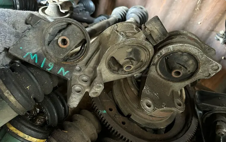 Подушка двигателя, коробки Mitsubishi RVR 4G93 1.8 за 8 000 тг. в Алматы