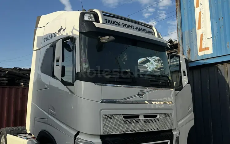 Volvo  FH 2017 года за 36 000 000 тг. в Алматы