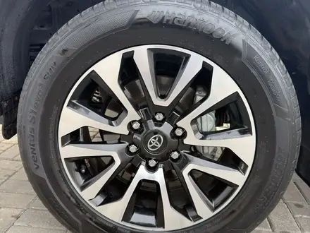 Toyota Land Cruiser Prado Prestige 2021 года за 24 590 000 тг. в Костанай – фото 9