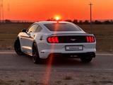Ford Mustang 2018 годаүшін18 100 000 тг. в Алматы – фото 2