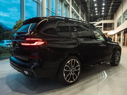 BMW X7 XDrive 40i 2026 года за 83 910 814 тг. в Шымкент – фото 4