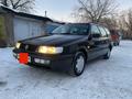 Volkswagen Passat 1995 годаүшін2 798 000 тг. в Астана – фото 4