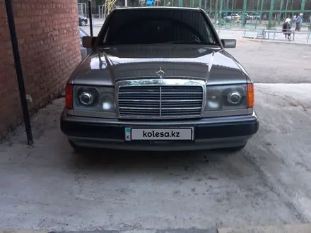 Mercedes-Benz E 250 1990 года за 2 500 000 тг. в Жезказган