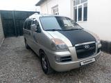 Hyundai Starex 2005 года за 2 900 000 тг. в Туркестан – фото 2