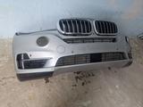 Бампер передний BMW X5 за 220 000 тг. в Алматы – фото 3