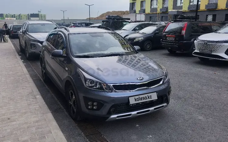 Kia Rio X-Line 2019 года за 7 500 000 тг. в Алматы