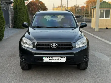 Toyota RAV4 2006 года за 7 000 000 тг. в Алматы – фото 2