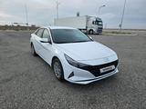Hyundai Elantra 2021 года за 9 000 000 тг. в Астана – фото 2