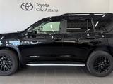 Toyota Land Cruiser Prado Luxe 2023 года за 37 900 000 тг. в Астана – фото 3